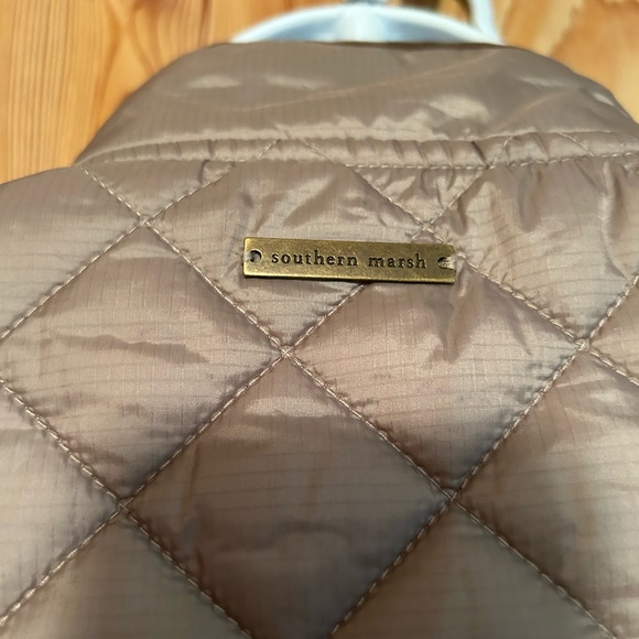 Southern Marsh Women’s Quilt Vest Burnt Taupe Size M Logo Full Zip Pockets Light - Picture 6 of 15